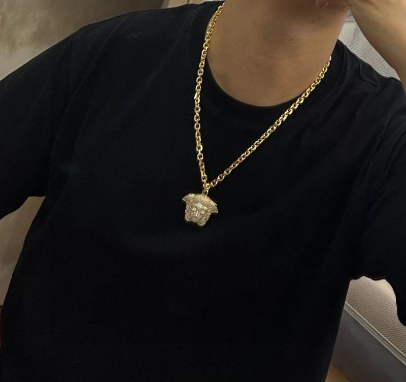 Versace Necklaces HighQuality 209607