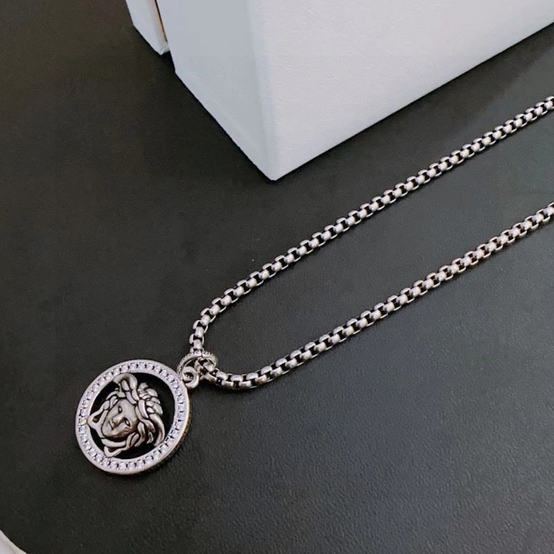 Neat Versace Necklaces 209621