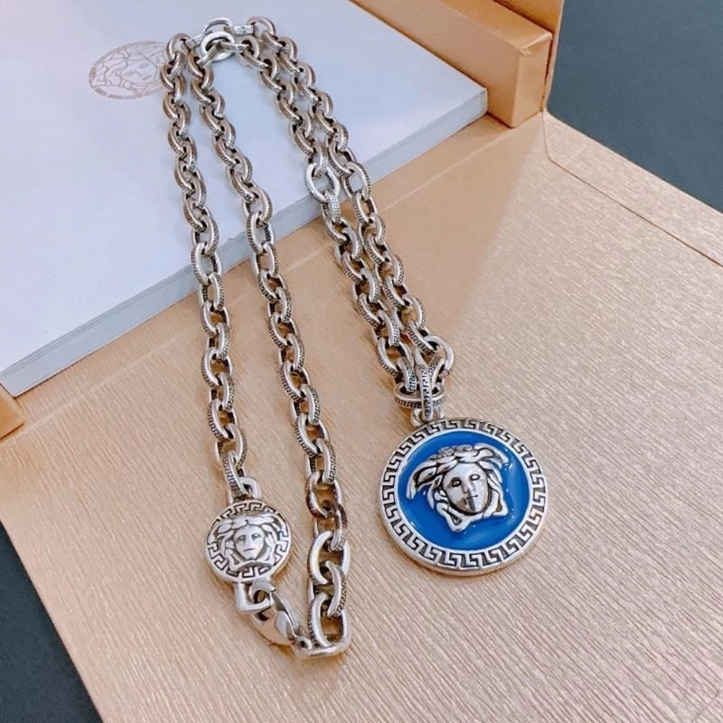 MultiPurpose Versace Necklaces 209614