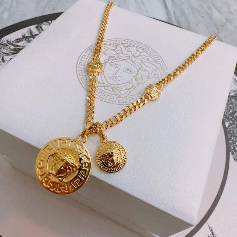 Unique Versace Necklaces 209600