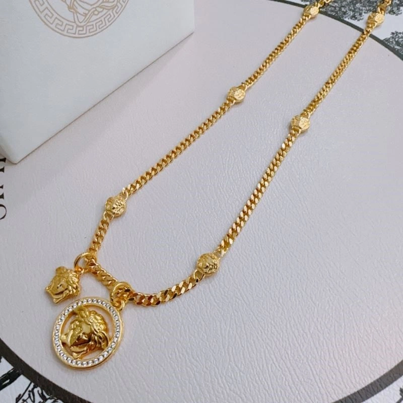 Versace Necklaces ModernLook 209597