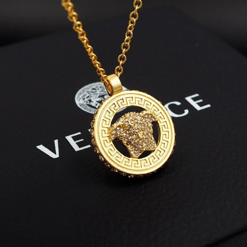 Elegant Versace Necklaces 209624