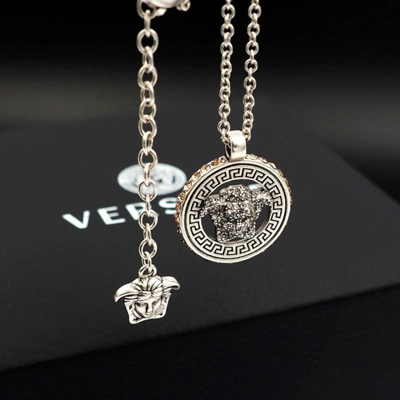 Lightweight Versace Necklaces 209601