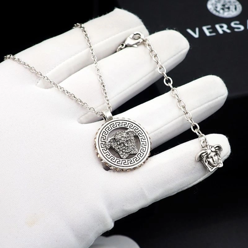 Lightweight Versace Necklaces 209601