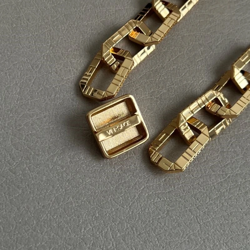 Versace Necklaces Minimalist 209003