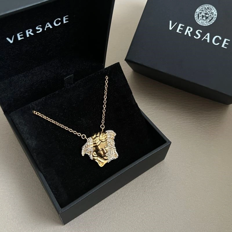 Versace Necklaces Breathable 209001