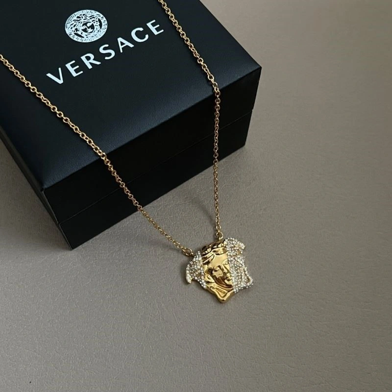 Versace Necklaces Breathable 209001