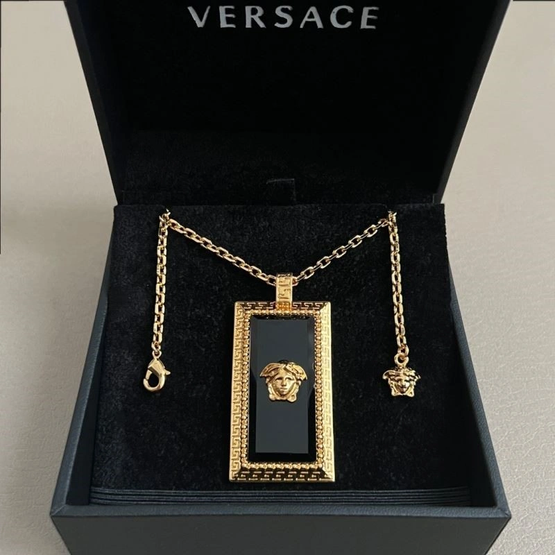 Thermal Versace Necklaces 208989