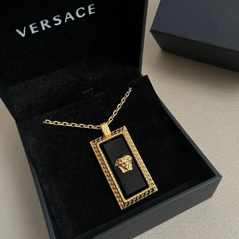 Thermal Versace Necklaces 208989