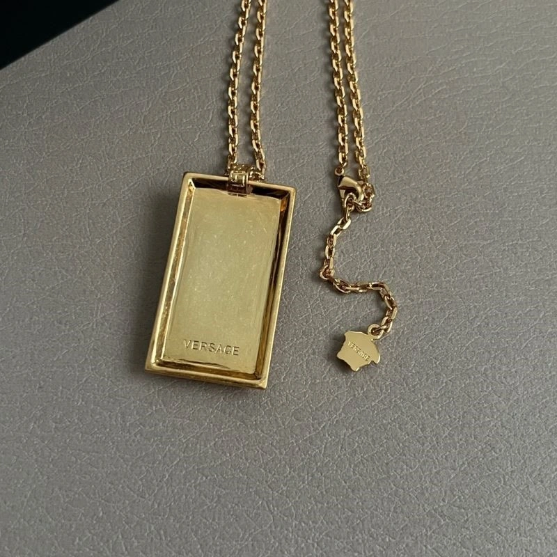 Thermal Versace Necklaces 208989