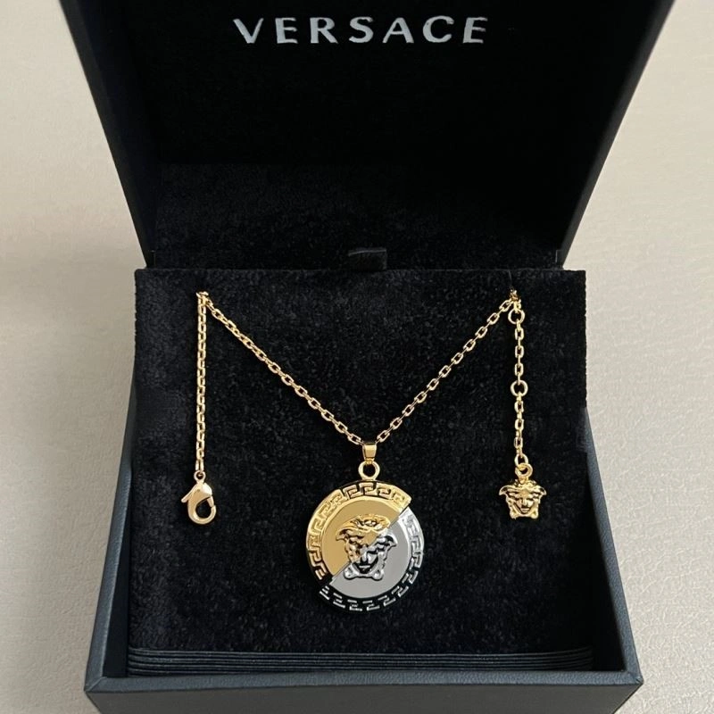 Minimalist Versace Necklaces 209004