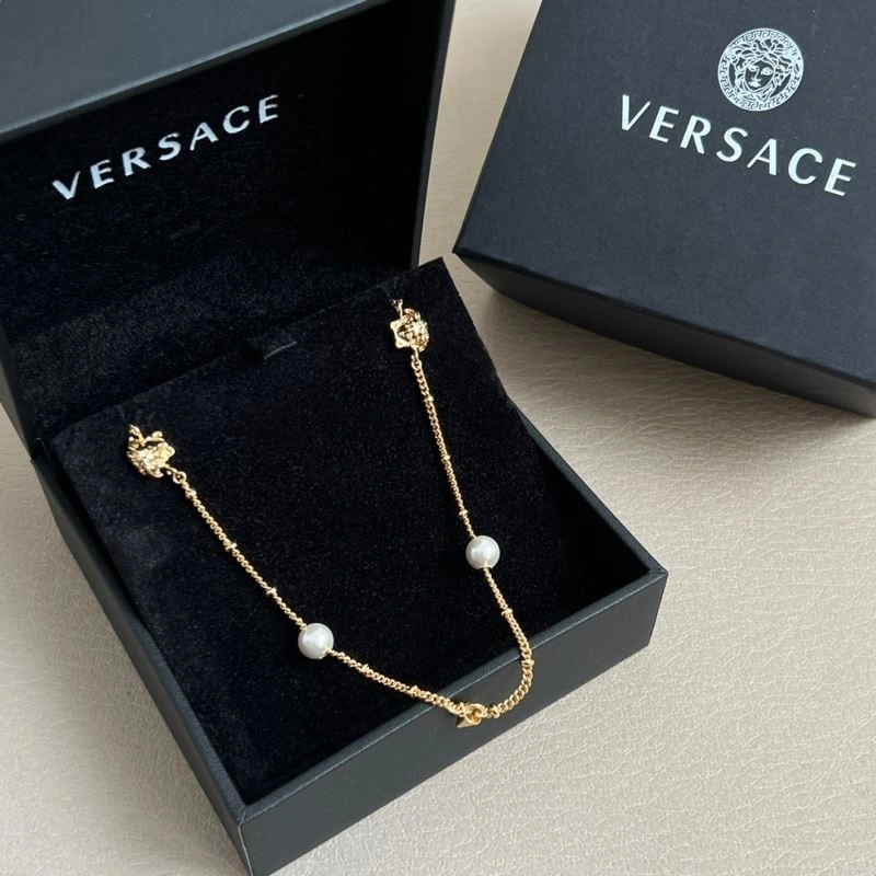 Versace Necklaces Cozy 208986