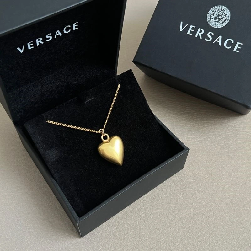 Youthful Versace Necklaces 208985