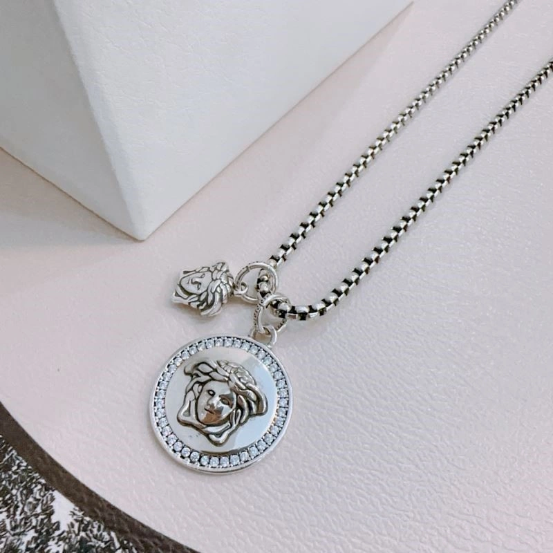 Versace Necklaces Seasonal 208368