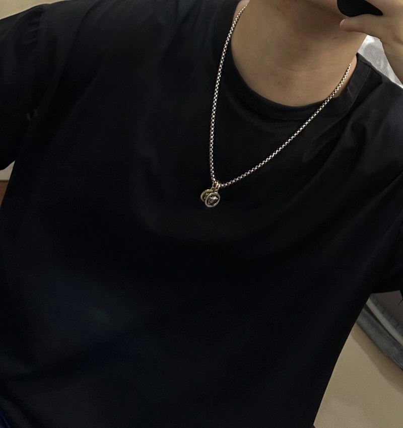Unique Versace Necklaces 208355
