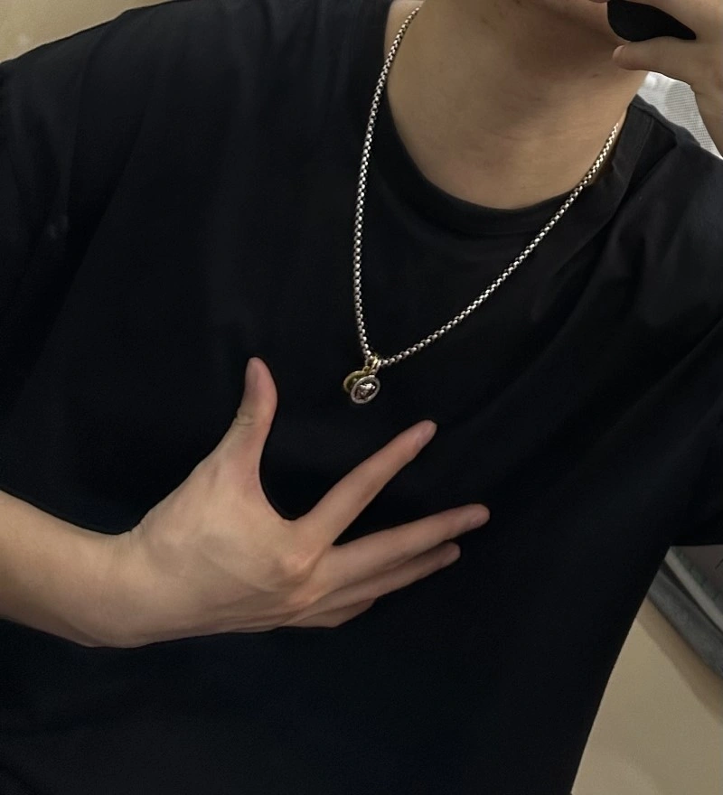 Unique Versace Necklaces 208355