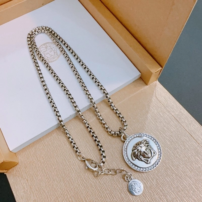 Versace Necklaces UrbanChic 208354