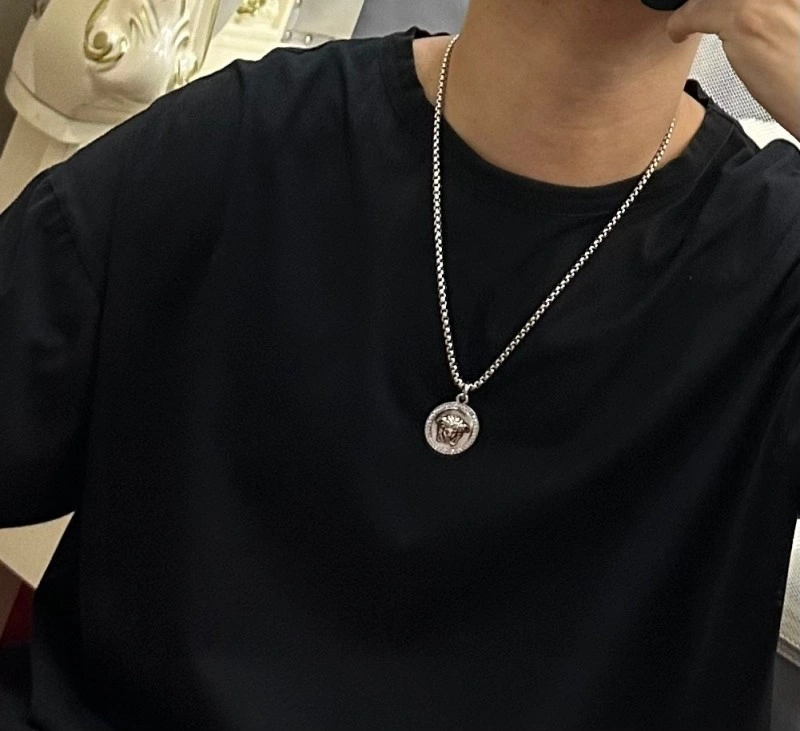 Versace Necklaces UrbanChic 208354