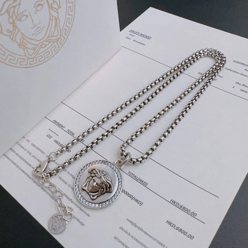 Versace Necklaces UrbanChic 208354