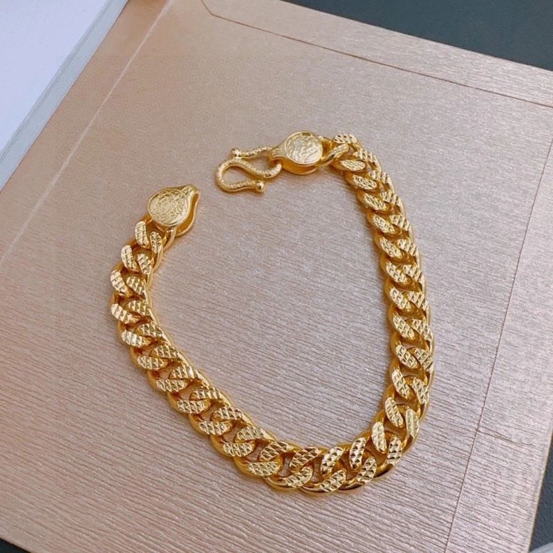 Versace Necklaces Fashionable 208350