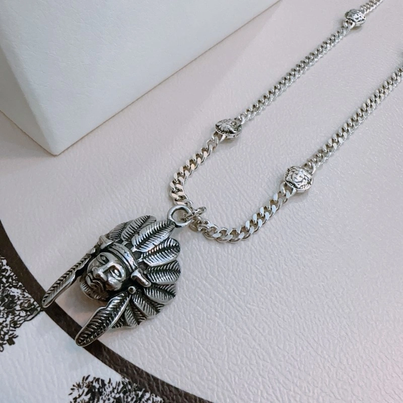 Sporty Versace Necklaces 207663