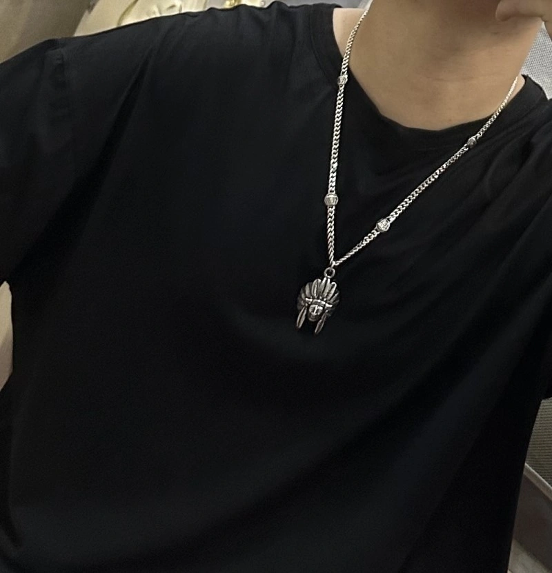 Sporty Versace Necklaces 207663