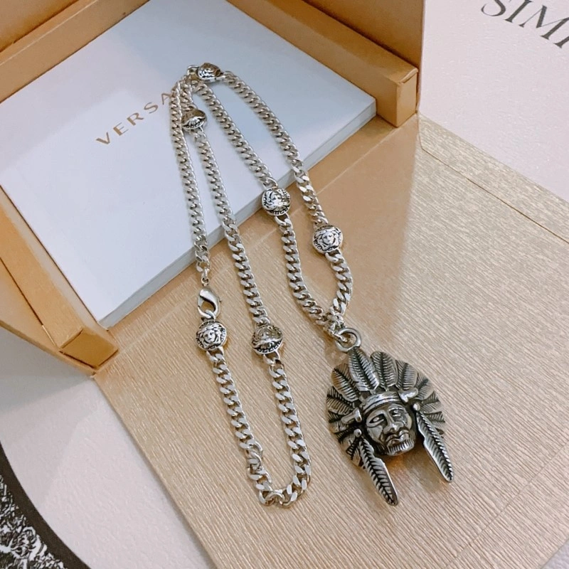 Sporty Versace Necklaces 207663