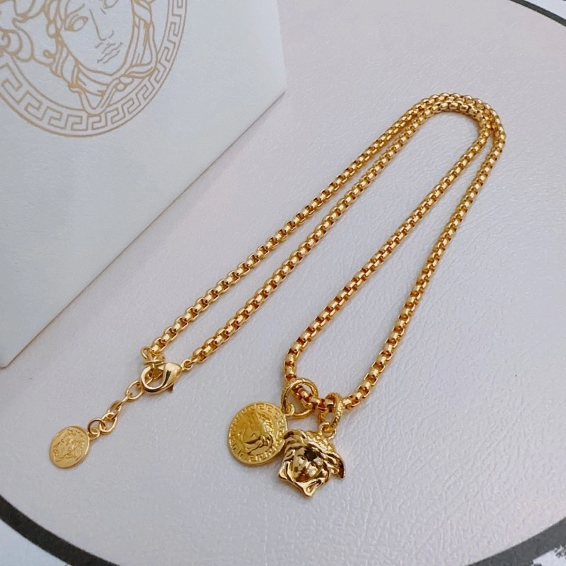 Versace Necklaces Stylish 207657