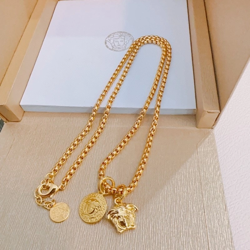 Versace Necklaces Stylish 207657