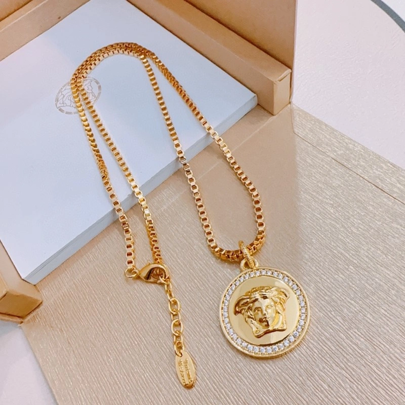 Timeless Versace Necklaces 207666