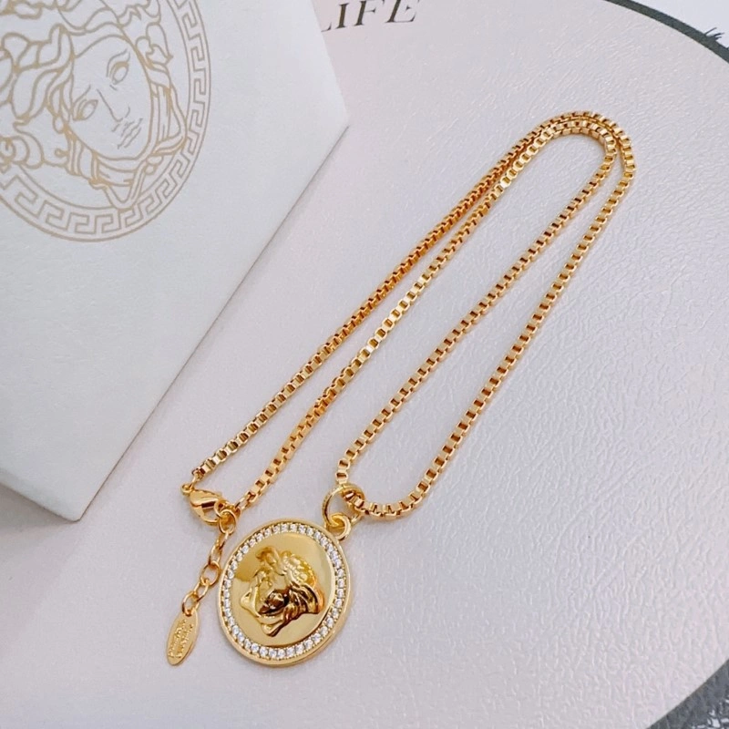 Timeless Versace Necklaces 207666