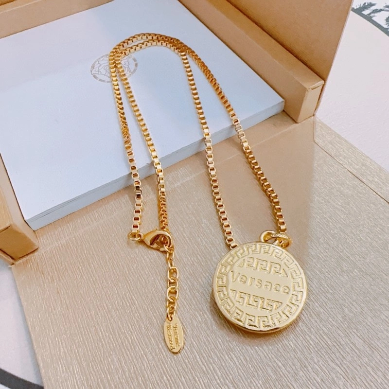 Timeless Versace Necklaces 207666