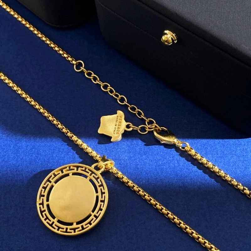 Versace Necklaces Sporty 207659