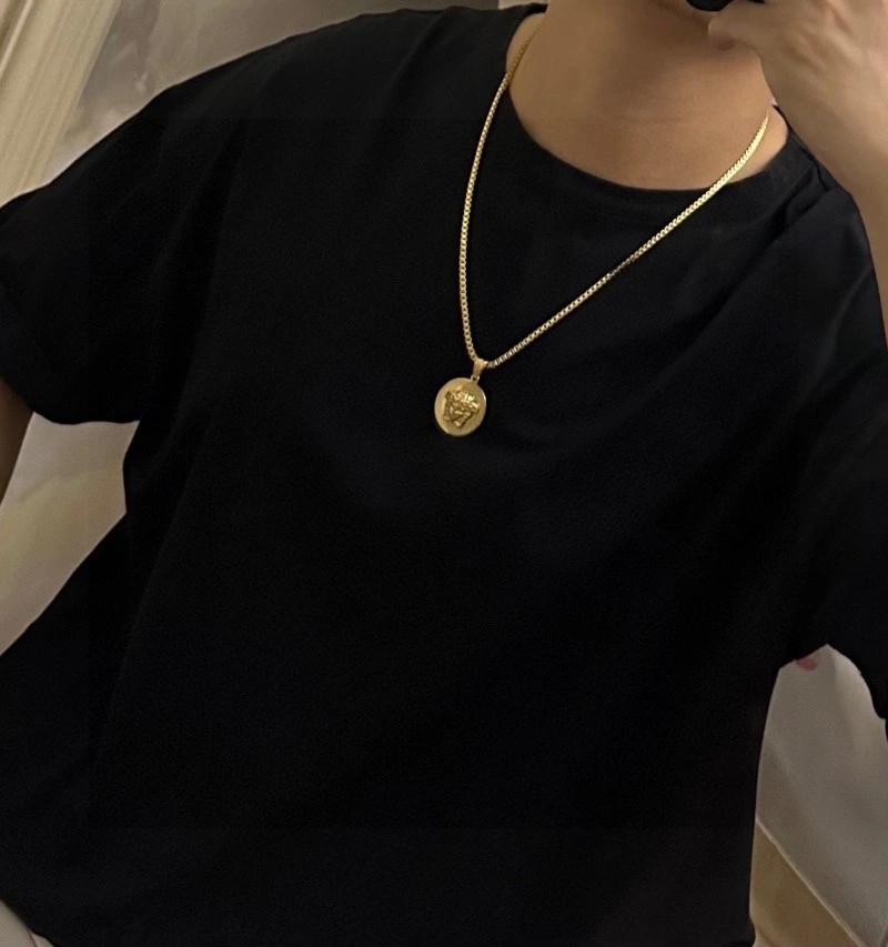Versace Necklaces Sophisticated 207655