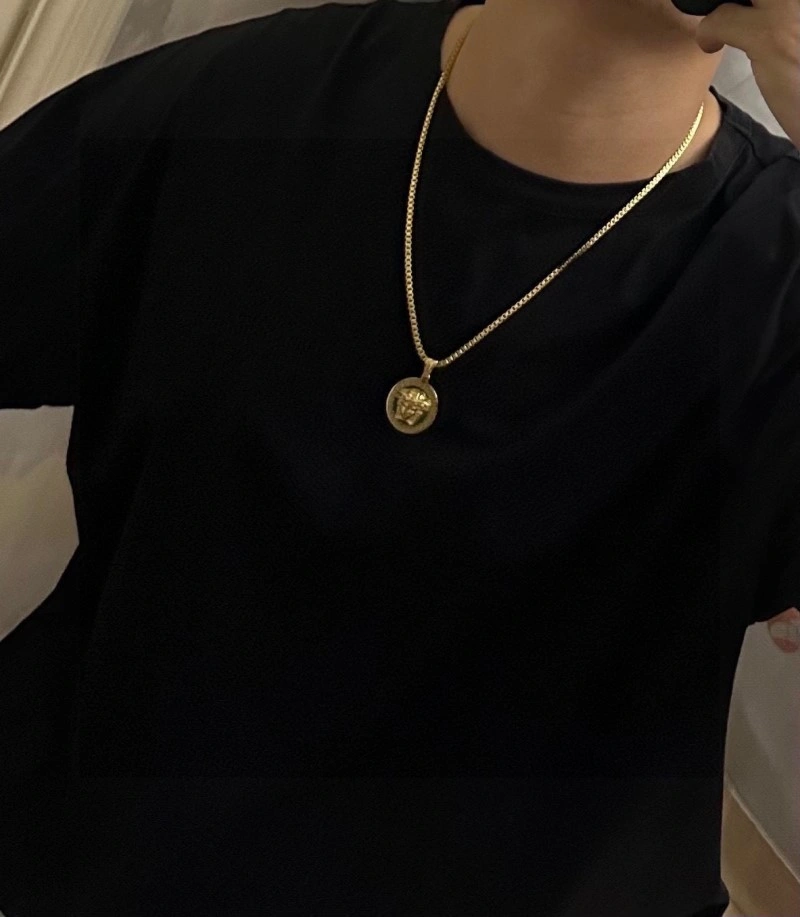 Versace Necklaces Sophisticated 207655