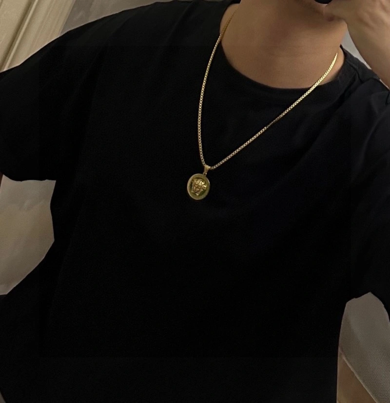 Versace Necklaces Sophisticated 207655
