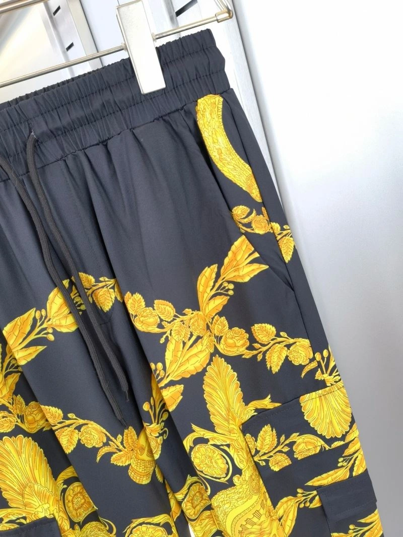 Comfortable Versace Nightwear 175200
