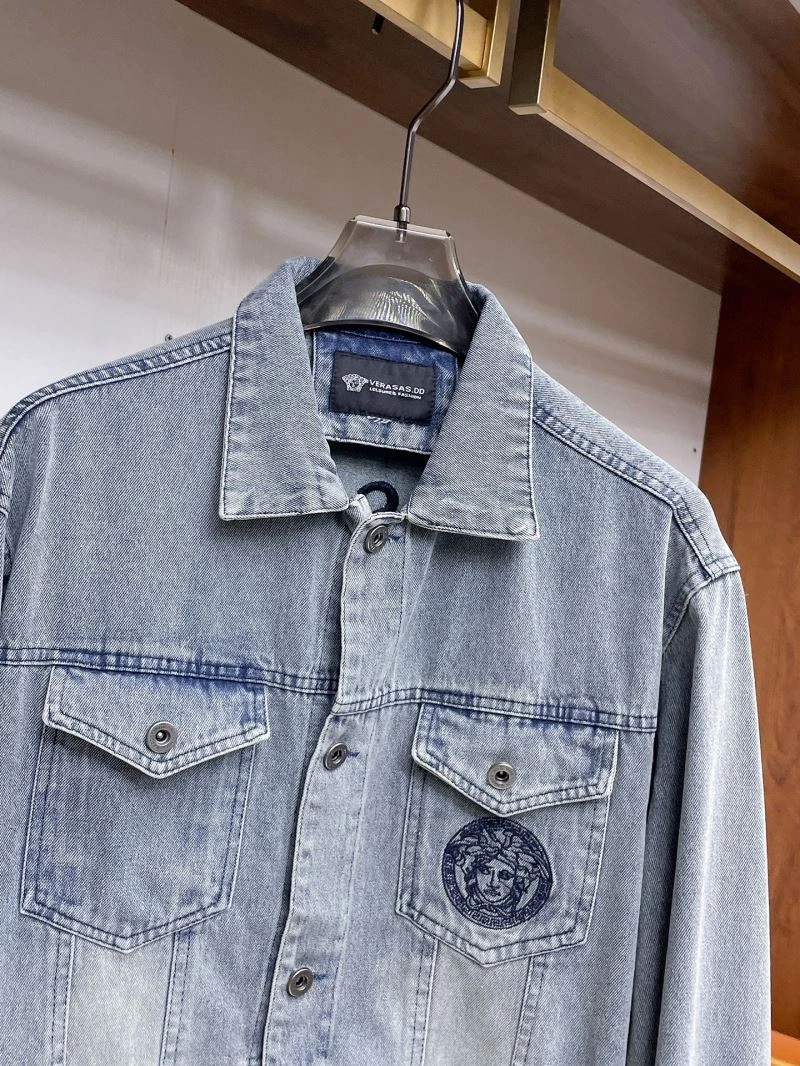 Efficient Versace Outwear 175277