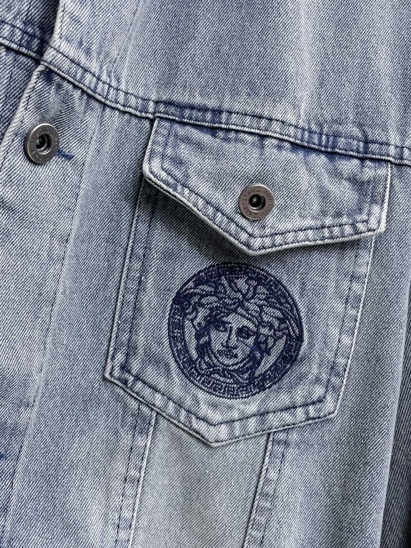 Efficient Versace Outwear 175277