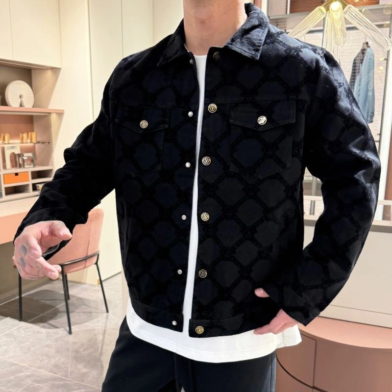 Lightweight Versace Outwear 175251