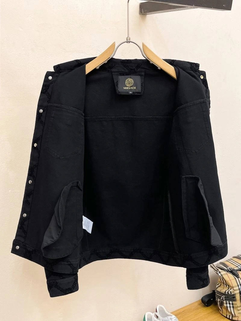 ModernLook Versace Outwear 175198