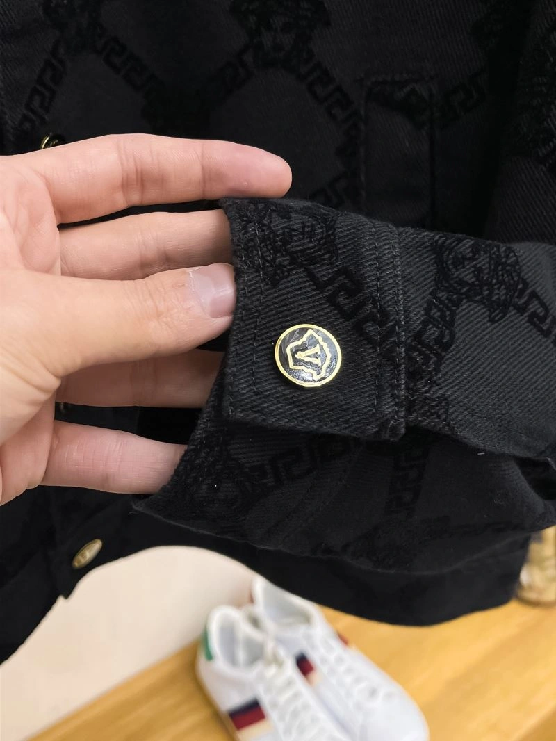 ModernLook Versace Outwear 175198