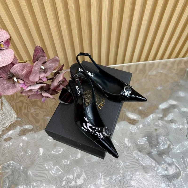 Versace Sandals EasyMatch 37389