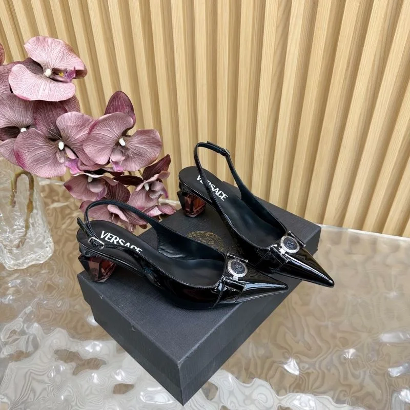 Versace Sandals EasyMatch 37389