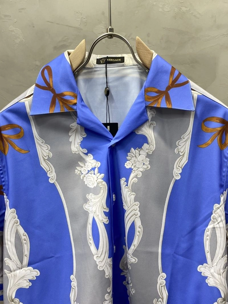 Trendsetting Versace Shirts 175370