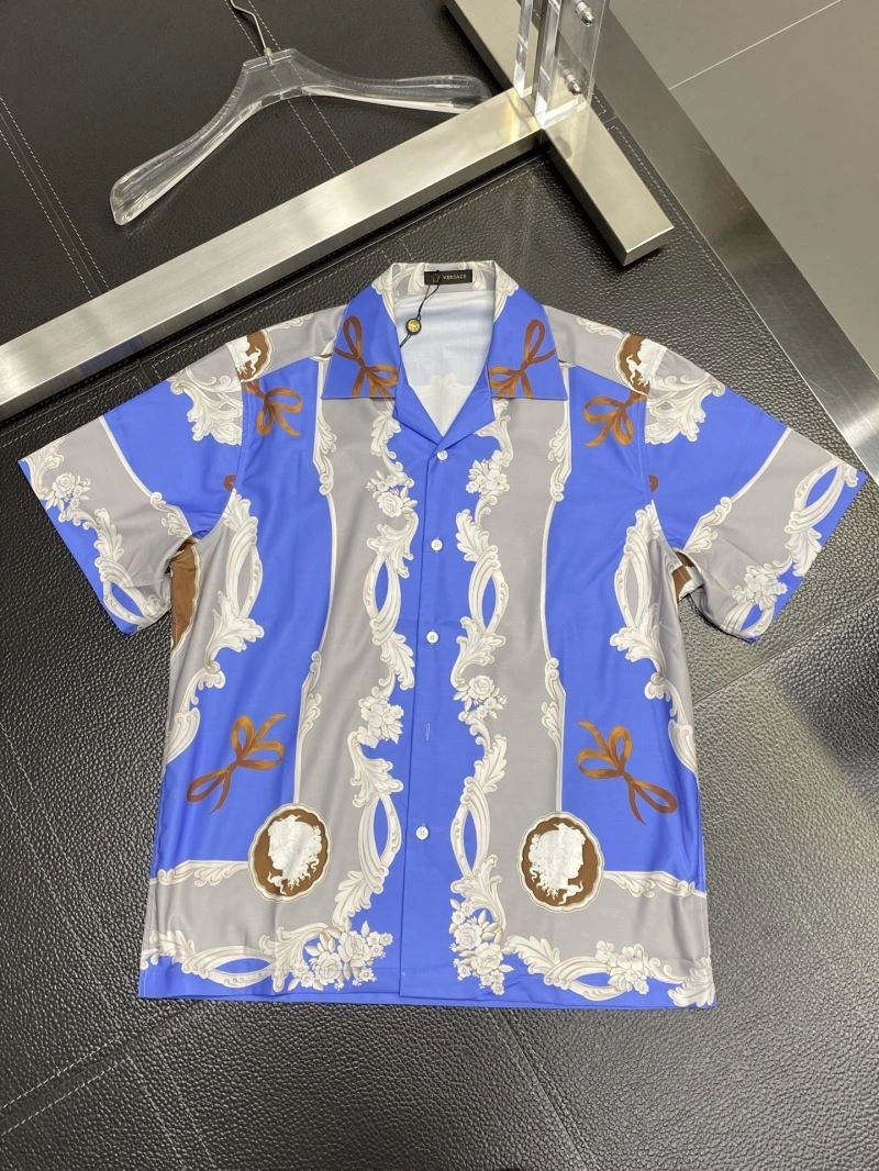 Trendsetting Versace Shirts 175370