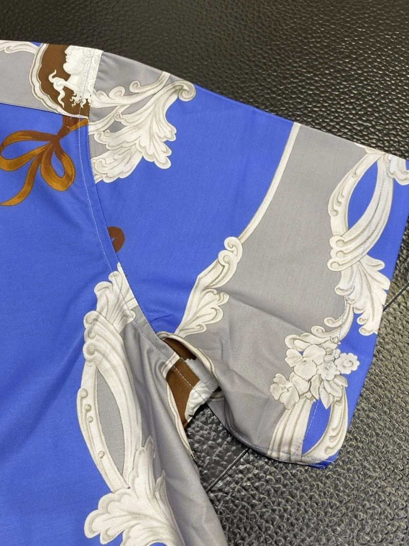 Trendsetting Versace Shirts 175370