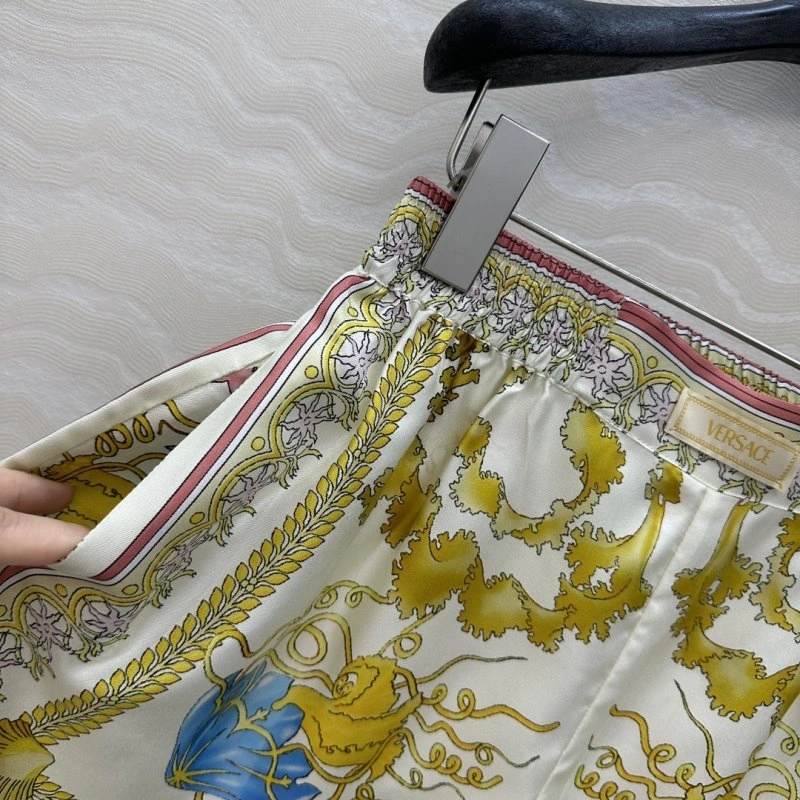 Cozy Versace Short Pants 175089