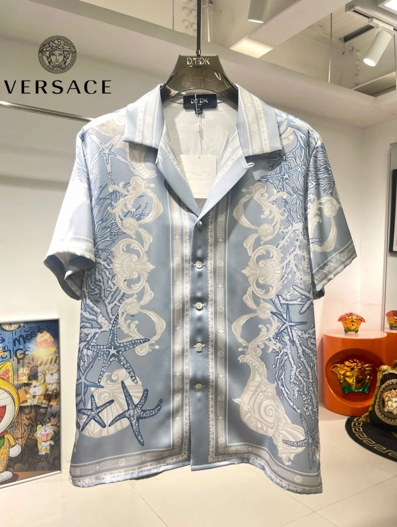 Comfortable Versace Short Suits 175174