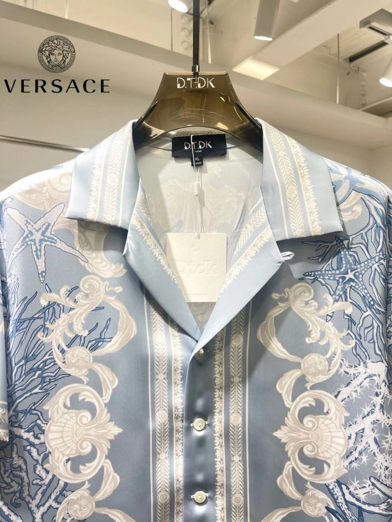 Comfortable Versace Short Suits 175174